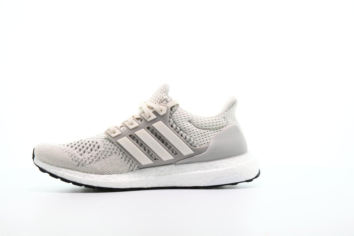 Ultra boost deals ltd talc